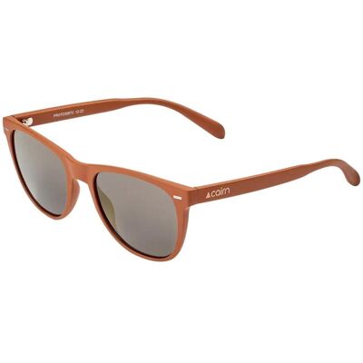 Cairn - Cheeky Mat Chocolate - Lunettes de soleil - Publicité Cairn - Cheeky Mat Chocolate - Lunettes de soleil - Publicité