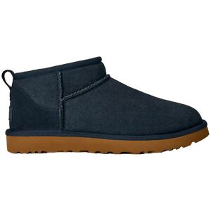 UGG - W Classic Ultra Mini Dark Indigo - 9 - Chaussures - Publicité UGG - W Classic Ultra Mini Dark Indigo - 9 - Chaussures - Publicité