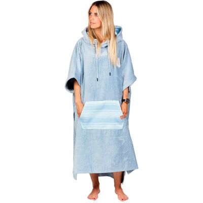 After Essentials - High End Bleached Blue - Poncho de bain - Publicité After Essentials - High End Bleached Blue - Poncho de bain - Publicité