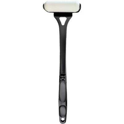 INF Atteignez chaque centimètre : Applicateur de lotion pliable pour votre dos Le noir - Publicité INF Atteignez chaque centimètre : Applicateur de lotion pliable pour votre dos Le noir - Publicité