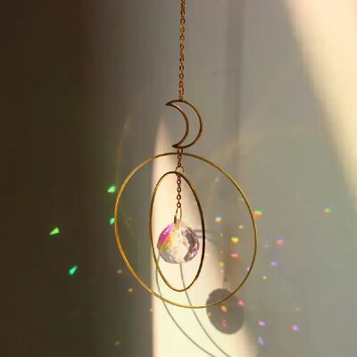 Générique Carillon en cristal avec pendentif lune, soleil et étoile - Publicité Générique Carillon en cristal avec pendentif lune, soleil et étoile - Publicité