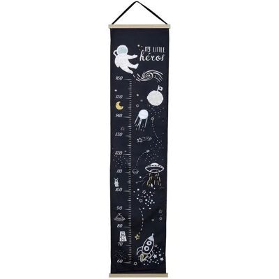 The Home Deco Kids Toise My Little Héros 146cm - Publicité The Home Deco Kids Toise My Little Héros 146cm - Publicité