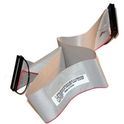 Dell Câble de lecteur de disquette 33 broches pour OptiPlex 520 - Publicité Dell Câble de lecteur de disquette 33 broches pour OptiPlex 520 - Publicité