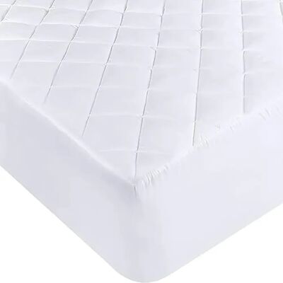 Les Ateliers du Linge Protège matelas 100%polyester 75gsm quilte waterp - Publicité Les Ateliers du Linge Protège matelas 100%polyester 75gsm quilte waterp - Publicité