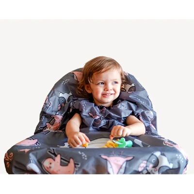 Grabease Bavoir intégral couvrant bébé et chaise haute - Publicité Grabease Bavoir intégral couvrant bébé et chaise haute - Publicité