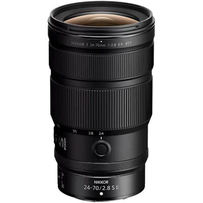 Nikon Nikkor Z 24-70mm f/22 - f/2,8 S II - Publicité Nikon Nikkor Z 24-70mm f/22 - f/2,8 S II - Publicité