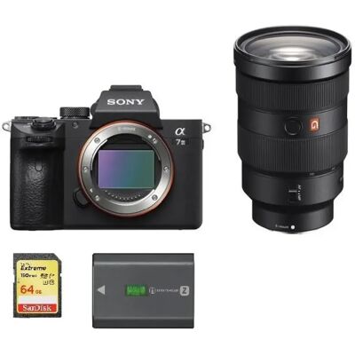 Sony A7 III + 24-70mm GM - Publicité Sony A7 III + 24-70mm GM - Publicité