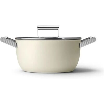 Faitout crème mat 24cm + couvercle - CSF2412CRM - SMEG - Publicité Faitout crème mat 24cm + couvercle - CSF2412CRM - SMEG - Publicité