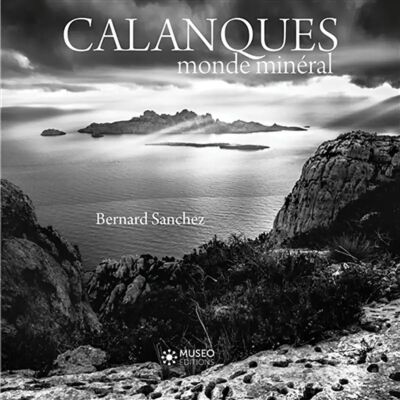 ***Livres*** Calanques : monde minéral - Publicité ***Livres*** Calanques : monde minéral - Publicité