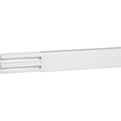 Moulure DLPLUS L 2,1 m blanc 32 x 12,5 mm 2 compartiments LEGRAND 030014 Blanc - Publicité Moulure DLPLUS L 2,1 m blanc 32 x 12,5 mm 2 compartiments LEGRAND 030014 Blanc - Publicité