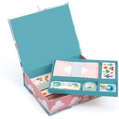Coffret Charlotte - Djeco - Publicité Coffret Charlotte - Djeco - Publicité