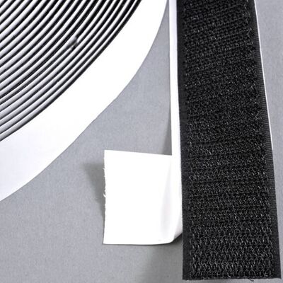 SPRINTIS Bande auto-agrippante, adhésif, crochet (rouleau de 25 m) 38 mm noir, nylon polyester - Publicité SPRINTIS Bande auto-agrippante, adhésif, crochet (rouleau de 25 m) 38 mm noir, nylon polyester - Publicité