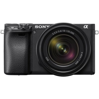 Sony Alpha 6400 - Kit 18-135mm - Publicité Sony Alpha 6400 - Kit 18-135mm - Publicité