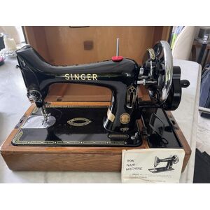 Machine à Coudre Singer