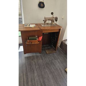 Machine À Coudre Singer De 1956 Avec Meuble En Bois Et Pédalier D’origine – Vintage Mid-Century