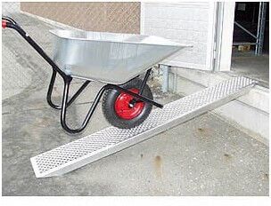 Maxter - Rampe Aluminium Droite 2M 400KG (par 2) Maxter - Rampe Aluminium Droite 2M 400KG (par 2)