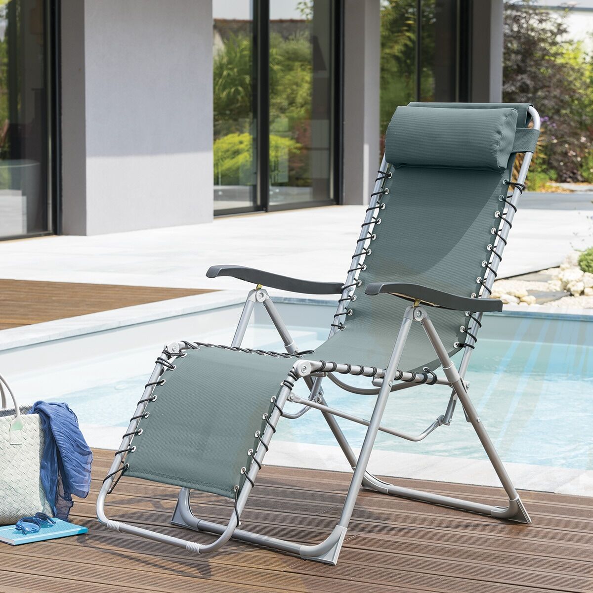 Fauteuil relax de jardin SILOS Vert jade Acier traité époxy, Texaline Hespéride