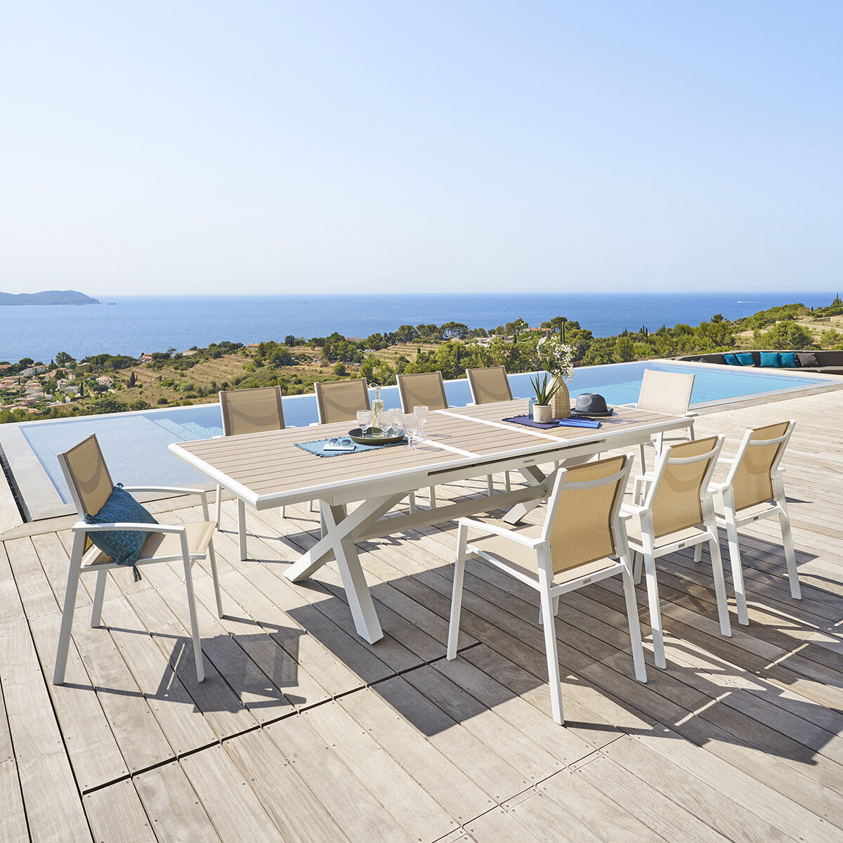 Ensemble table de jardin extensible AXIOME Effet bois Lin   Blanc + 10 fauteuils AXANT 1 places et empilables Hespéride