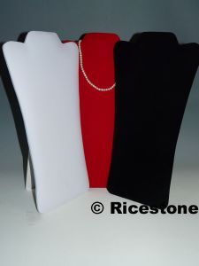 Ricestone 3d) Buste plat, H=40cm pour collier, chaîne et pendentif.