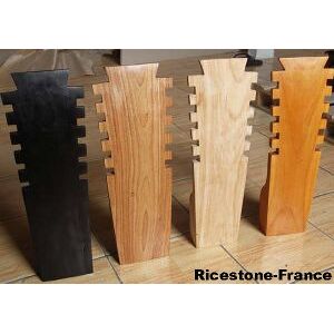 Ricestone 3a) Buste Déco-Vitrine Bois 50cm, Multi colliers, Artisanal.