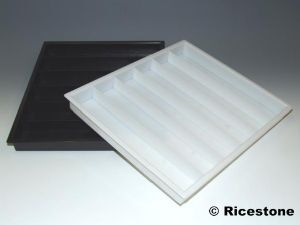 Ricestone 1b) Plateau tout plastique 6 compartiments.