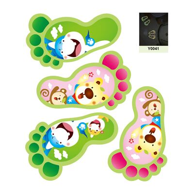 NC Pack de 4 stickers traces de pieds phosphorescents - Publicité NC Pack de 4 stickers traces de pieds phosphorescents - Publicité