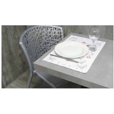 ATELIER DE LA DECO 2 Sets de table style liberty blanc brodé - - Publicité ATELIER DE LA DECO 2 Sets de table style liberty blanc brodé - - Publicité
