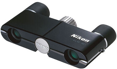 Nikon Jumelles Prestige 4x10 DCF Prismes en Toit Noire Nikon Jumelles Prestige 4x10 DCF Prismes en Toit Noire