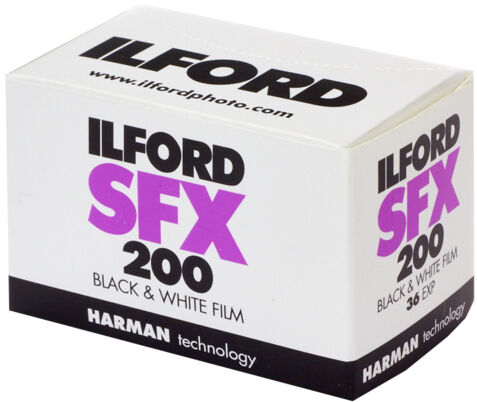 ILFORD SFX 200 135 36 Poses