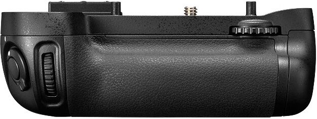 Nikon Poignée Grip MB-D15 (D7100/D7200) Nikon Poignée Grip MB-D15 (D7100/D7200)