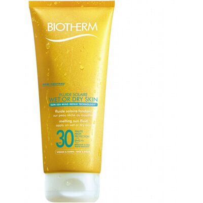 Biotherm SPF 30 Fluide Solaire Résistant à l'Eau pour Visage & Corps - Publicité Biotherm SPF 30 Fluide Solaire Résistant à l'Eau pour Visage & Corps - Publicité