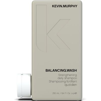 Kevin Murphy Balancing Wash Shampoo - Shampooing fortifiant pour cheveux colorés - Publicité Kevin Murphy Balancing Wash Shampoo - Shampooing fortifiant pour cheveux colorés - Publicité