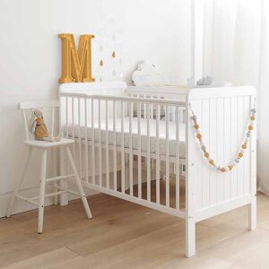 petitechambre.fr Lit bébé Country 120x60 blanc   Pin Massif et MDF