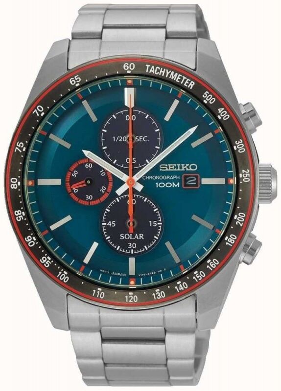 Seiko Montre Homme Solaire Chrono Acier SSC717P1 Seiko Montre Homme Solaire Chrono Acier SSC717P1