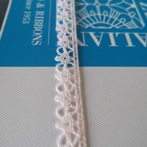 PIZZITALIANI LACES & RIBBONS SINCE 1953 PIZZITALIANI Ruban Dentelle ROSE 1cm x 10m, ruban décoratif en coton, dentelle aux fuseaux pour couture accessoires mercerie, mariage, bricolage, fabriqué en Italie, Art.1715 - Publicité PIZZITALIANI LACES & RIBBONS SINCE 1953 PIZZITALIANI Ruban Dentelle ROSE 1cm x 10m, ruban décoratif en coton, dentelle aux fuseaux pour couture accessoires mercerie, mariage, bricolage, fabriqué en Italie, Art.1715 - Publicité