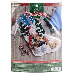 Bucilla Famille Forêt de Santa Kit de Bas - Stocking Kit - Publicité Bucilla Famille Forêt de Santa Kit de Bas - Stocking Kit - Publicité
