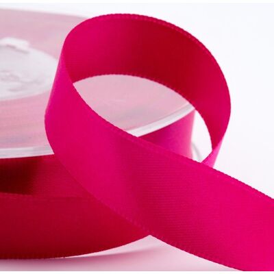 Italian Options Rouleau de ruban en satin Cerise 38 mm x 25 m - Publicité Italian Options Rouleau de ruban en satin Cerise 38 mm x 25 m - Publicité