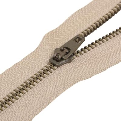 mdc Fermeture en Métal non séparable spéciale poche beige 20cm - Publicité mdc Fermeture en Métal non séparable spéciale poche beige 20cm - Publicité