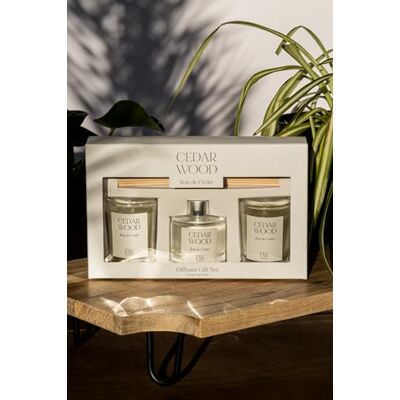Marco Paul Interiors Marco Paul Ensembles cadeaux de diffuseur et de bougies en coton Cèdre, bois de cèdre, vanille, ambre Ensembles cadeaux de bougies parfumées Décoration de la maison Bougies parfumées (bois de - Publicité Marco Paul Interiors Marco Paul Ensembles cadeaux de diffuseur et de bougies en coton Cèdre, bois de cèdre, vanille, ambre Ensembles cadeaux de bougies parfumées Décoration de la maison Bougies parfumées (bois de - Publicité