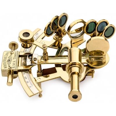 Nautical Replica Hub Titanic Memorabilia Sextant en laiton 12,7 cm - Publicité Nautical Replica Hub Titanic Memorabilia Sextant en laiton 12,7 cm - Publicité
