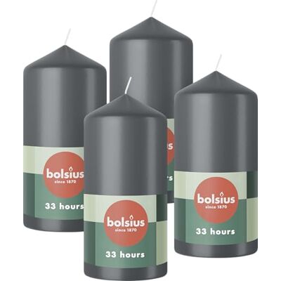 Bolsius Lot de 4 bougies pilier Anthracite 12 x 6 cm Bougies décoratives d'intérieur Longue durée de combustion de 33 heures Sans parfum 5% cire végétalienne naturelle - Publicité Bolsius Lot de 4 bougies pilier Anthracite 12 x 6 cm Bougies décoratives d'intérieur Longue durée de combustion de 33 heures Sans parfum 5% cire végétalienne naturelle - Publicité