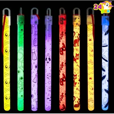 JOYIN Lot de 24 baguettes lumineuses à suspendre pour Halloween dans 8 motifs différents et 6 couleurs pour les fêtes d'Halloween, fournitures de fête, remplisseurs de sacs cadeaux - Publicité JOYIN Lot de 24 baguettes lumineuses à suspendre pour Halloween dans 8 motifs différents et 6 couleurs pour les fêtes d'Halloween, fournitures de fête, remplisseurs de sacs cadeaux - Publicité