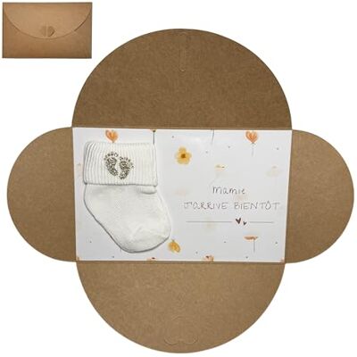 Moonbaby Annonce grossesse Floral Papi Mamie Tata Tonton Grands parents carte imprimée avec enveloppe et chaussette (Mamie) - Publicité Moonbaby Annonce grossesse Floral Papi Mamie Tata Tonton Grands parents carte imprimée avec enveloppe et chaussette (Mamie) - Publicité