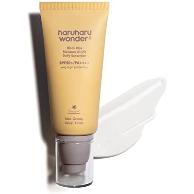 Haruharu Wonder Wonder Riz Noir Moisture Airyfit Crème Solaire Quotidienne SPF 50+ (50ml) - Publicité Haruharu Wonder Wonder Riz Noir Moisture Airyfit Crème Solaire Quotidienne SPF 50+ (50ml) - Publicité