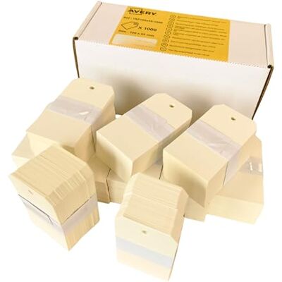 Avery – 1000 Étiquettes Américaines Blanches 100x55 mm avec Trou de Suspension 6 mm – Papier Épais 320 g/m² à Base de Papier Réutilisées – Inscriptibles à la Main – Pour Commerce, Artisanat, Cadeaux - Publicité Avery – 1000 Étiquettes Américaines Blanches 100x55 mm avec Trou de Suspension 6 mm – Papier Épais 320 g/m² à Base de Papier Réutilisées – Inscriptibles à la Main – Pour Commerce, Artisanat, Cadeaux - Publicité