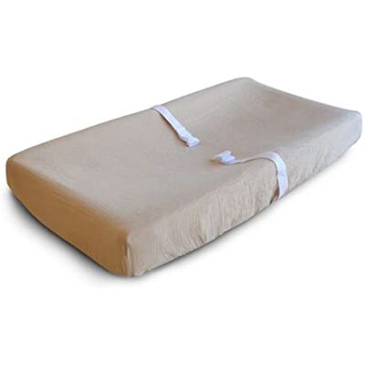 mushie Housse de Matelas à Langer Lavable 70x45 Cm Convient pour Matelas à Langer Standard Sangles de Sécurité Réglables Accessoires pour Bébé, Jeunes Enfants Garçons et Filles Pale Taupe - Publicité mushie Housse de Matelas à Langer Lavable 70x45 Cm Convient pour Matelas à Langer Standard Sangles de Sécurité Réglables Accessoires pour Bébé, Jeunes Enfants Garçons et Filles Pale Taupe - Publicité
