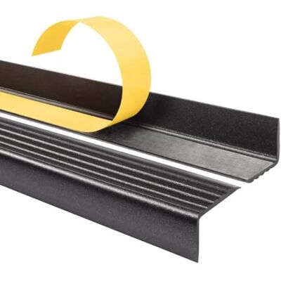Garmin Nez de Marche PVC 40 x 25 mm Antidérapant Noir-Argenté, 110 cm Protège-bord d'escalier autocollant, évite l'usure et les glissades, finition esthétique des marches - Publicité Garmin Nez de Marche PVC 40 x 25 mm Antidérapant Noir-Argenté, 110 cm Protège-bord d'escalier autocollant, évite l'usure et les glissades, finition esthétique des marches - Publicité