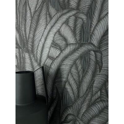 Newroom Papier Peint Intissé Noir Jungle Tropicale Moderne Salon Grandes feuilles argentées, structure fine linéaire, motif floral, décoration murale, chambre, entrée, bureau - Publicité Newroom Papier Peint Intissé Noir Jungle Tropicale Moderne Salon Grandes feuilles argentées, structure fine linéaire, motif floral, décoration murale, chambre, entrée, bureau - Publicité