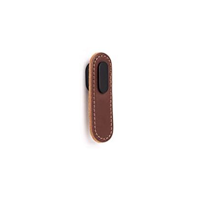 Gedotec Oblong Poignées de meuble 1 pièce – Poignée de meuble en cuir marron – Bouton noir Oblong Design moderne et élégant Dimensions : 22 x 70 mm Poignées de porte pliables - Publicité Gedotec Oblong Poignées de meuble 1 pièce – Poignée de meuble en cuir marron – Bouton noir Oblong Design moderne et élégant Dimensions : 22 x 70 mm Poignées de porte pliables - Publicité