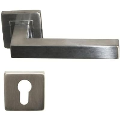 KLOSE BESSER - Quadrato inox 304 - Carré - Poignée de porte - Publicité KLOSE BESSER - Quadrato inox 304 - Carré - Poignée de porte - Publicité